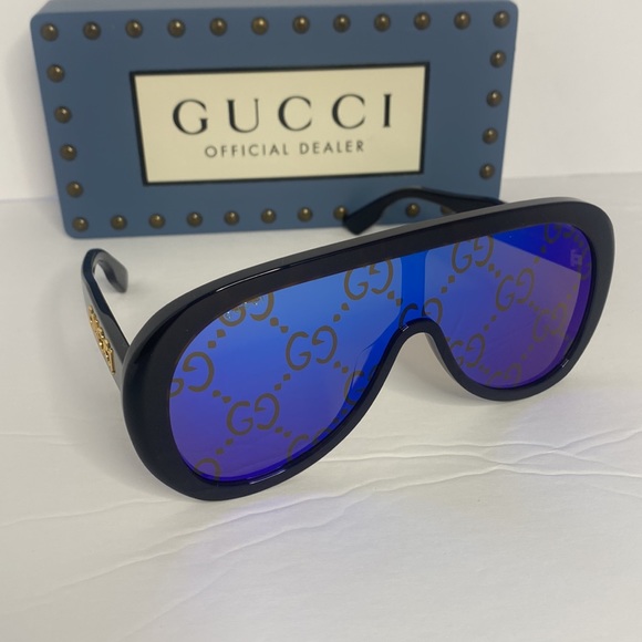 New - GUCCI Blue Logo Mask Unisex Sunglasses
GG1370S 001 99 - Picture 5 of 16